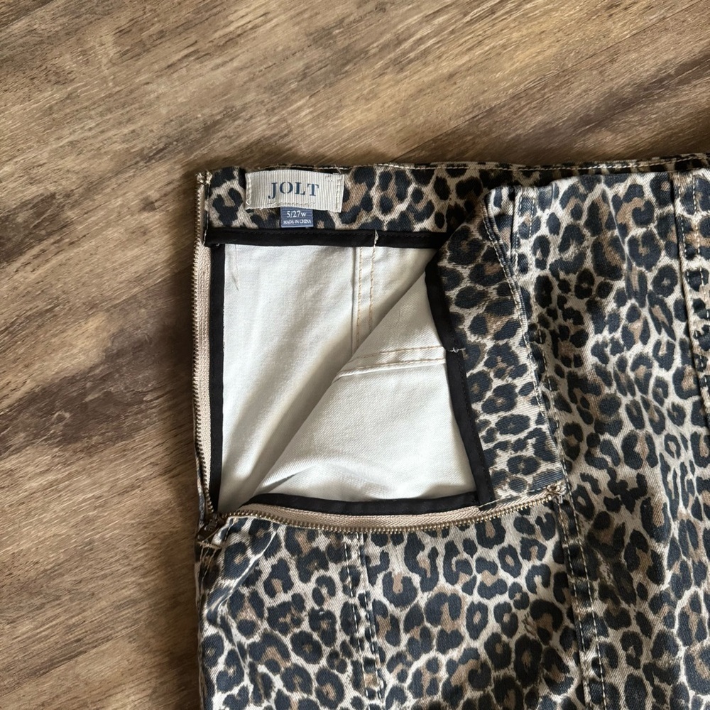 Jolt Animal Print Mini Skirt - Picture 4 of 5